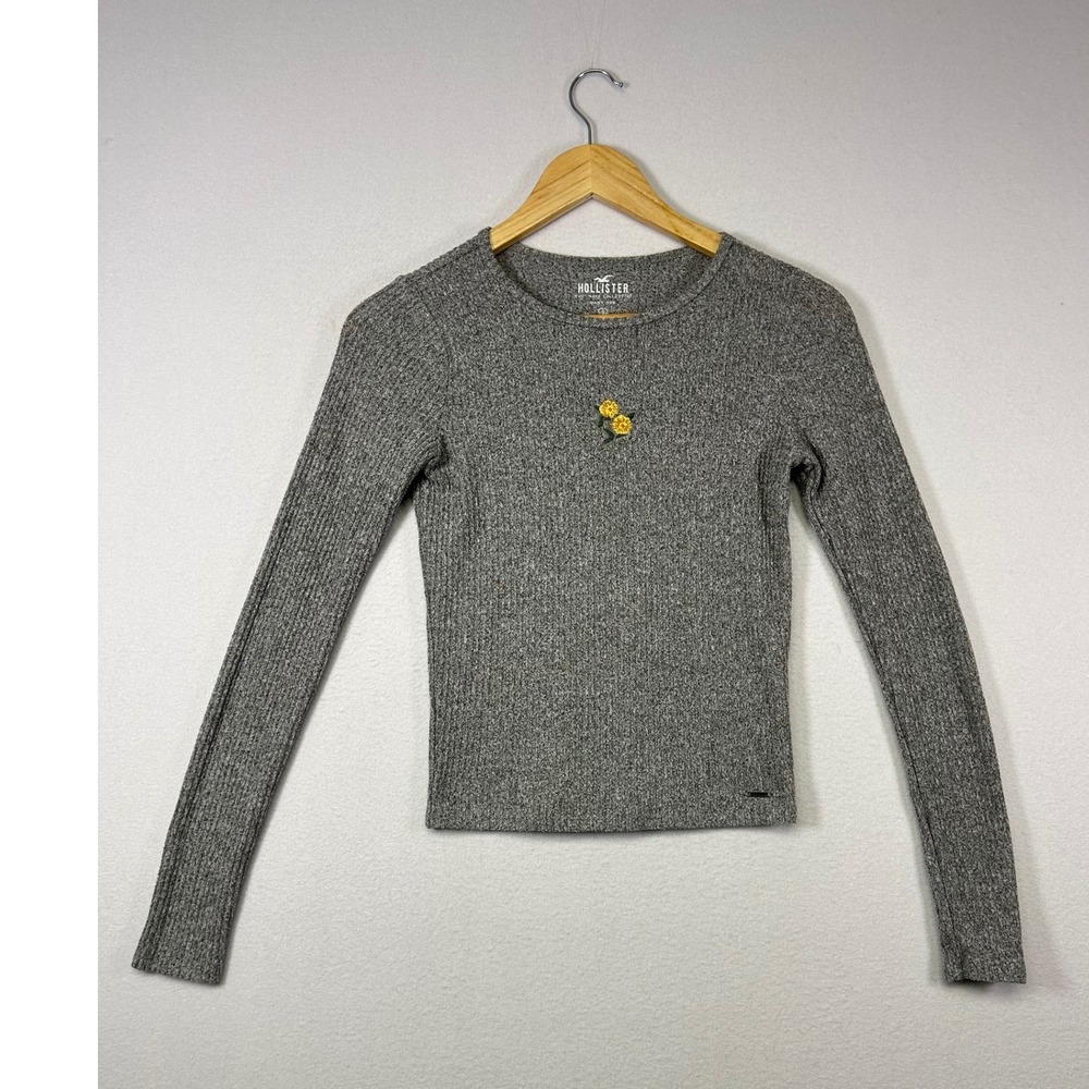 Y2K Basic Hollister Womens Small‎ Grey Ribbed Long Sleeve Floral Baby Tee Shirt